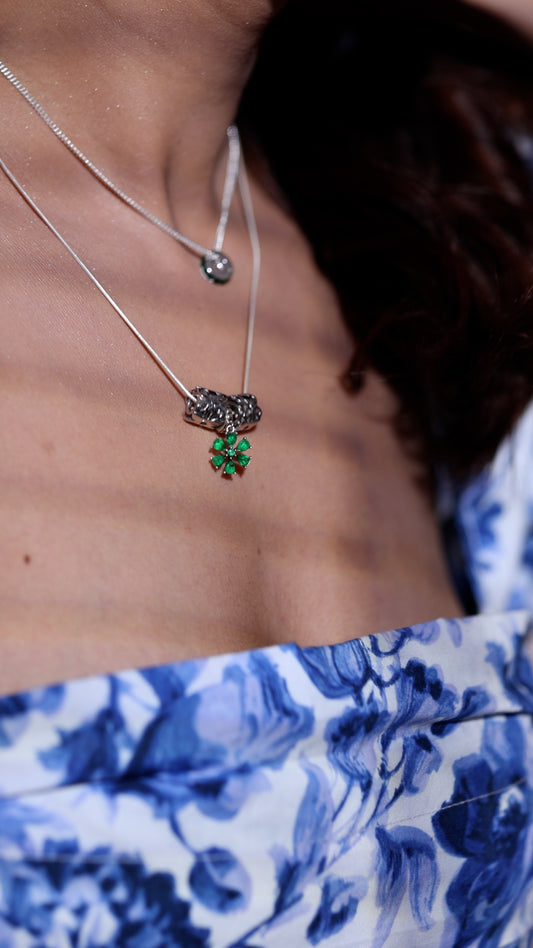 Love in Petal Necklace