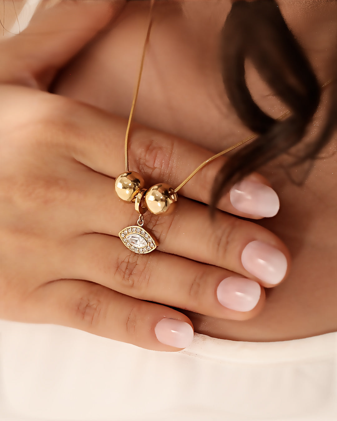 Golden Gaze Necklace