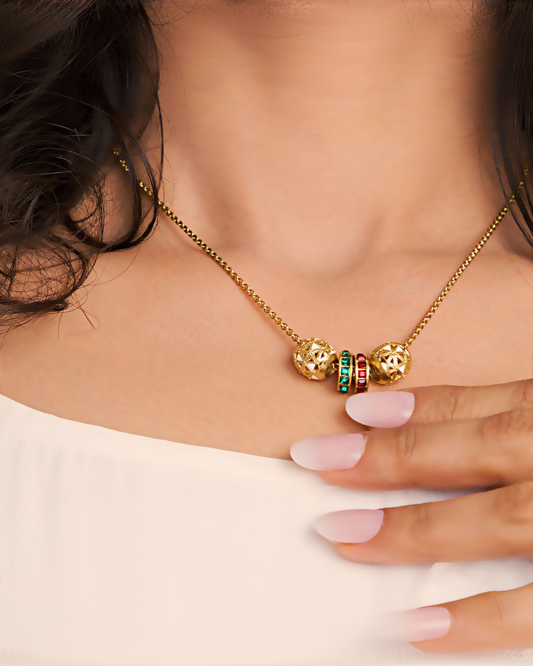 Verdant Glow Necklace