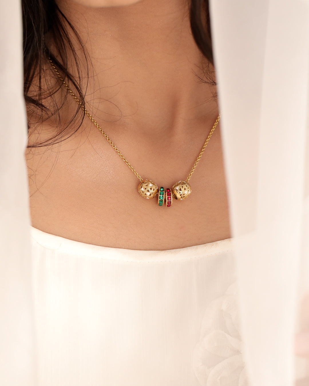 Verdant Glow Necklace