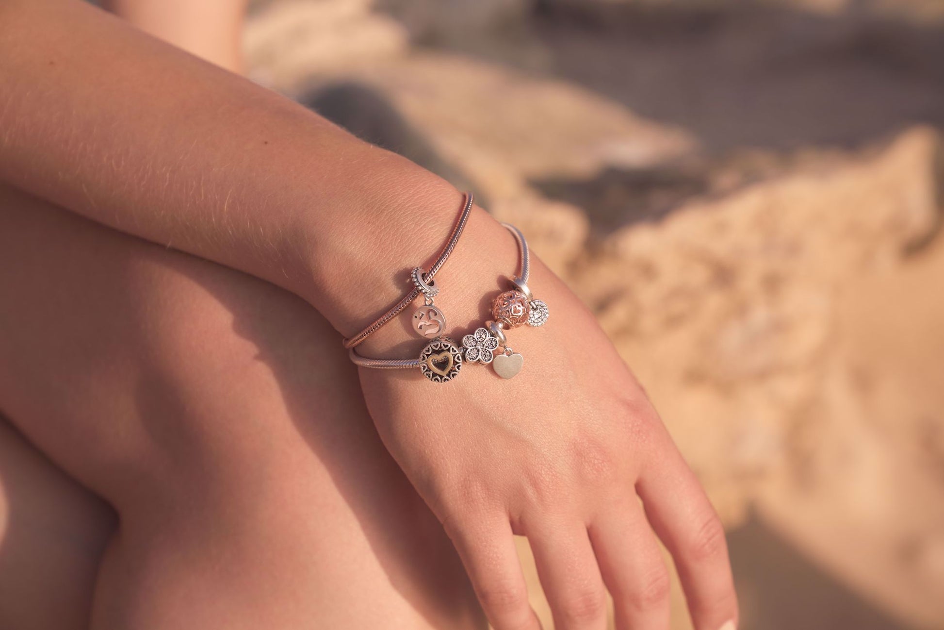 sparkling-flower-the-flower-charm-silver